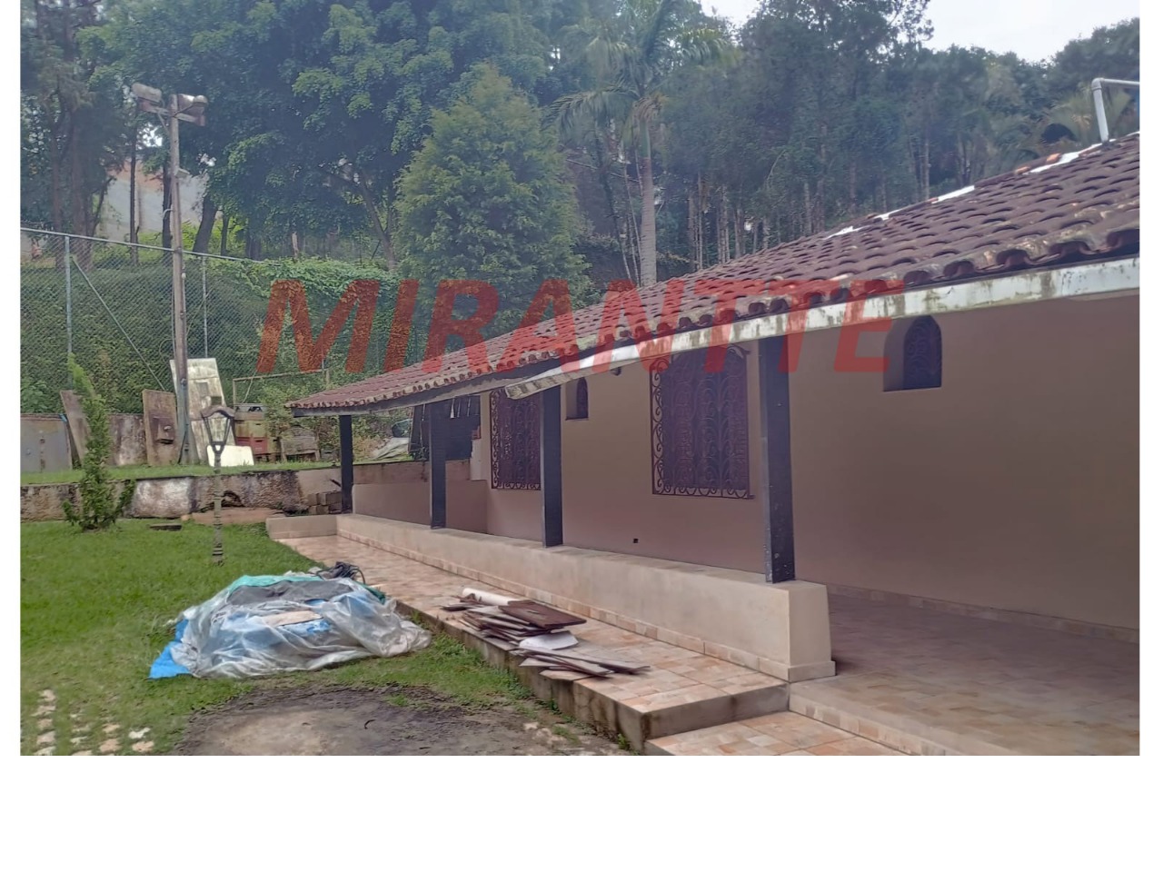 ChÁcara de 300m² com 2 quartos em Jardim Casa Grande/ Varginha
