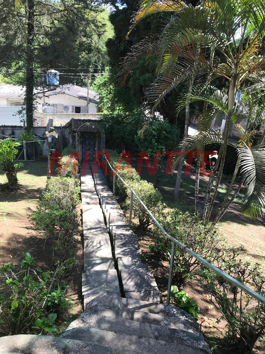 ChÁcara de 300m² com 2 quartos em Jardim Casa Grande/ Varginha