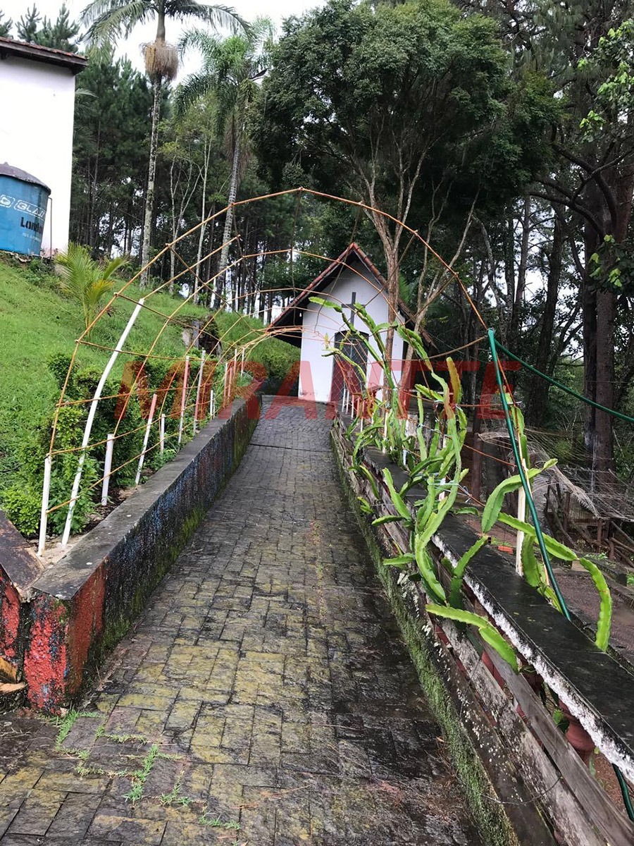 ChÁcara de 300m² com 2 quartos em Jardim Casa Grande/ Varginha