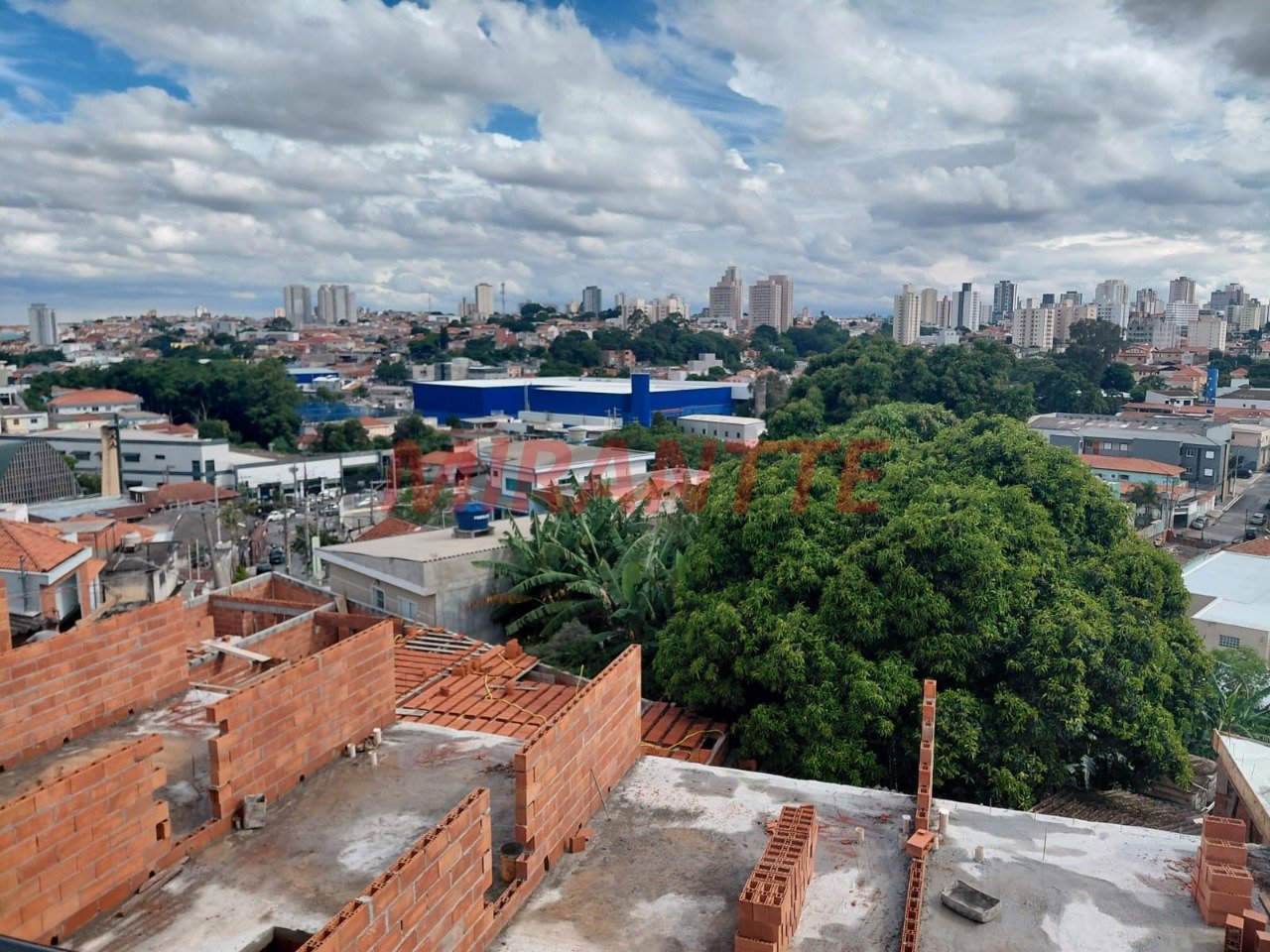 Apartamento de 42m² com 2 quartos em Vila Mazzei