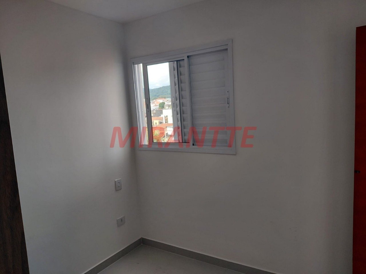 Apartamento de 42m² com 2 quartos em Vila Mazzei