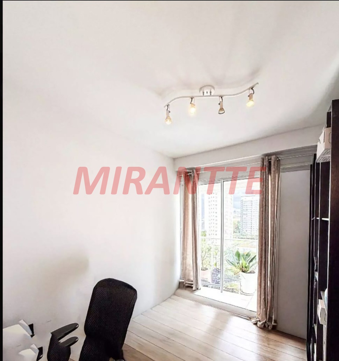 Apartamento de 55m² com 1 quartos em Vila Anastacio