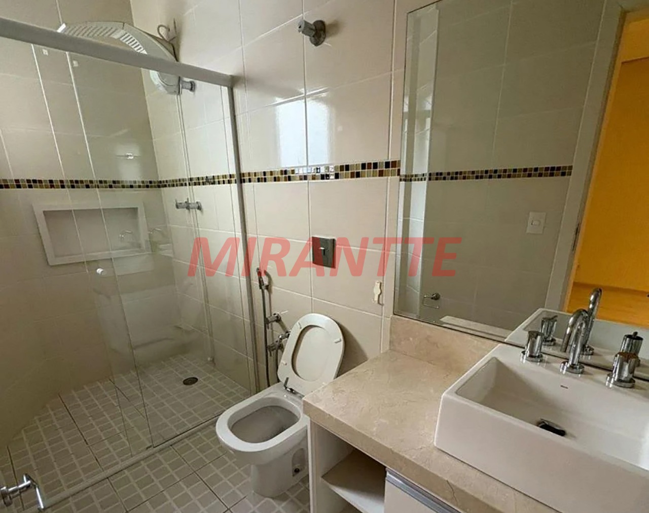 Sobrado de 159m² com 3 quartos em Sítio Morro Grande