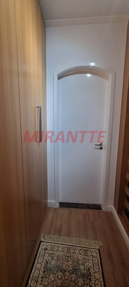 Sobrado de 270m² com 3 quartos em Horto Florestal