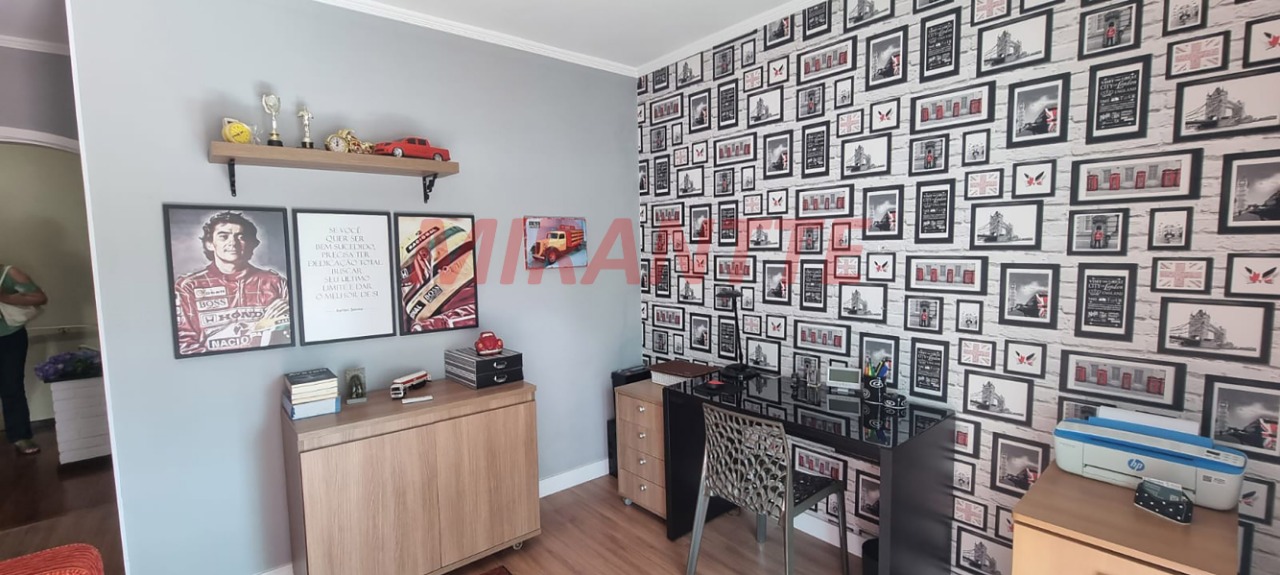 Sobrado de 270m² com 3 quartos em Horto Florestal