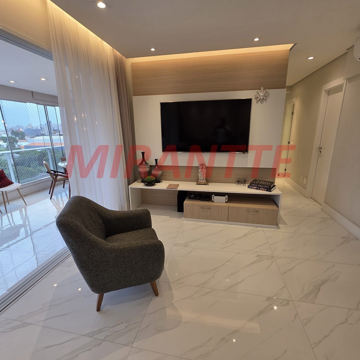 Apartamento de 134m² com 4 quartos em Vila Anastacio