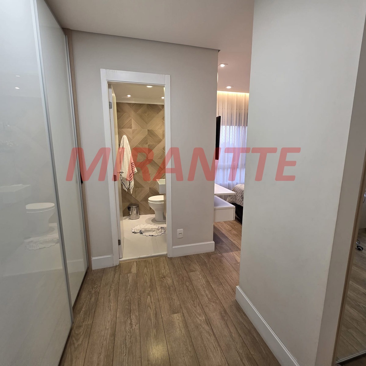 Apartamento de 134m² com 4 quartos em Vila Anastacio