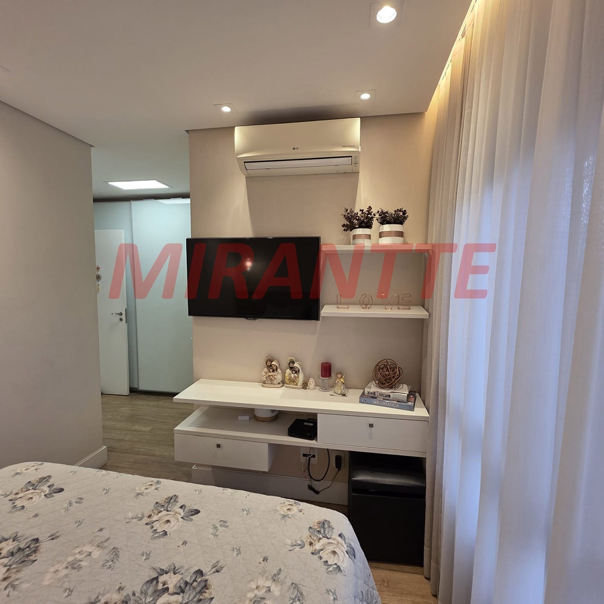 Apartamento de 134m² com 4 quartos em Vila Anastacio