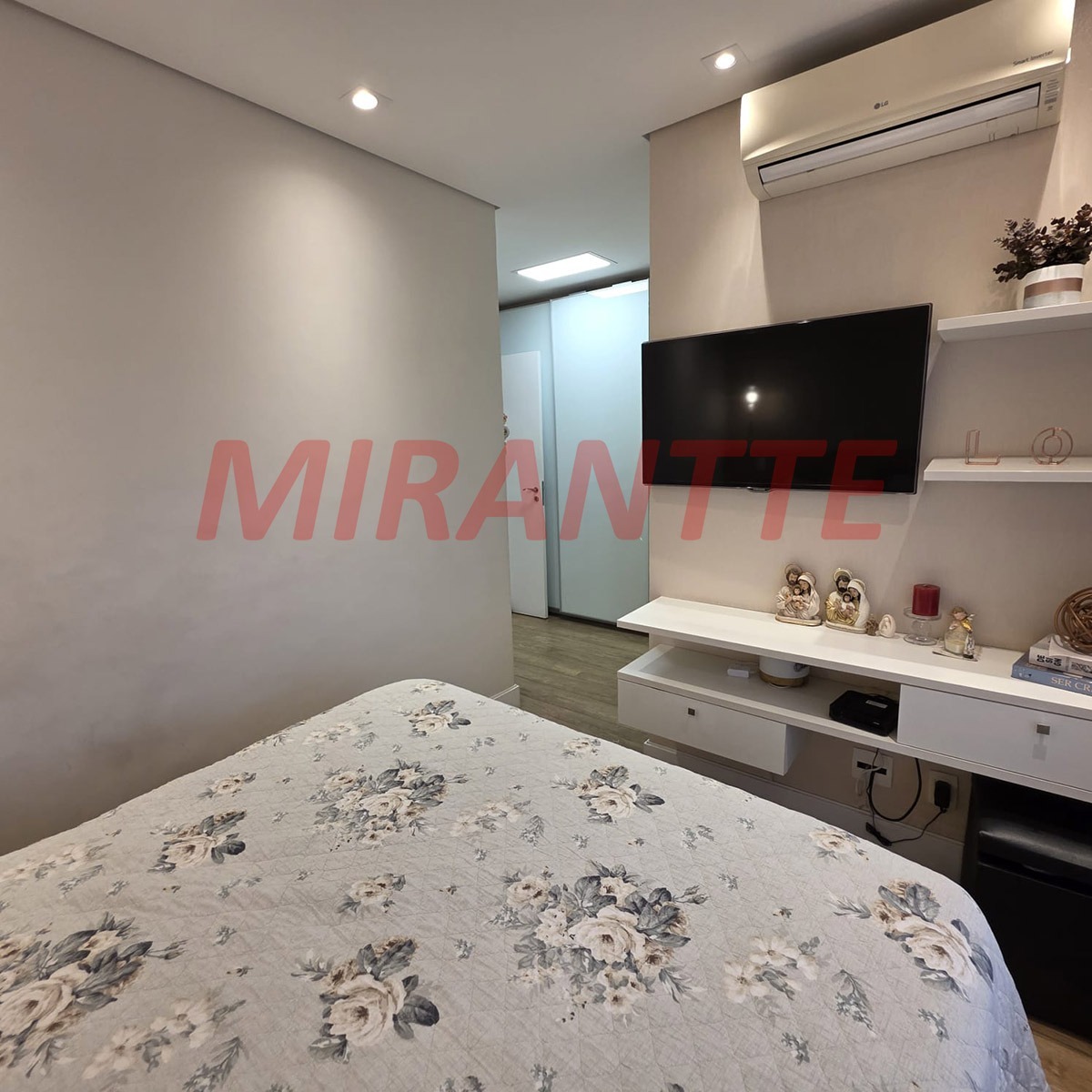 Apartamento de 134m² com 4 quartos em Vila Anastacio