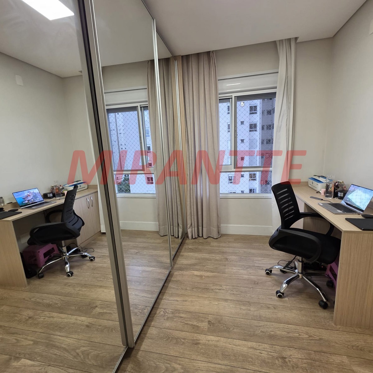 Apartamento de 134m² com 4 quartos em Vila Anastacio