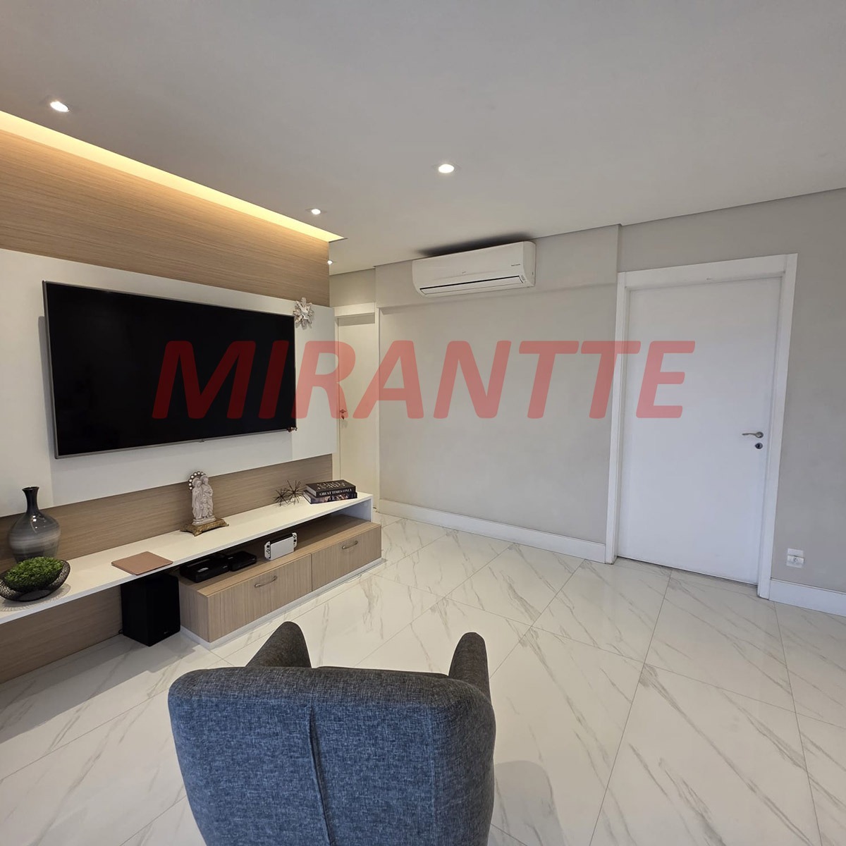 Apartamento de 134m² com 4 quartos em Vila Anastacio