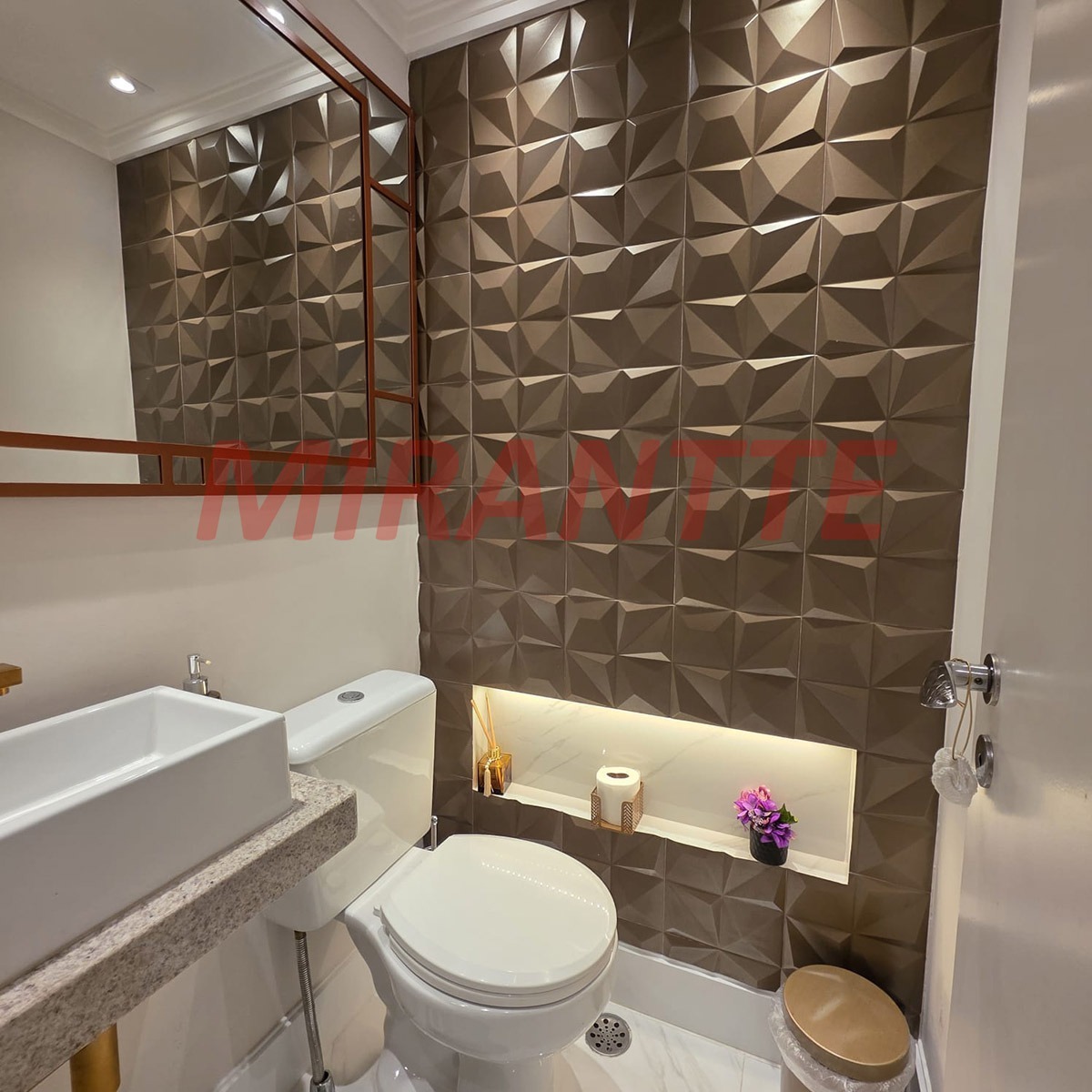 Apartamento de 134m² com 4 quartos em Vila Anastacio