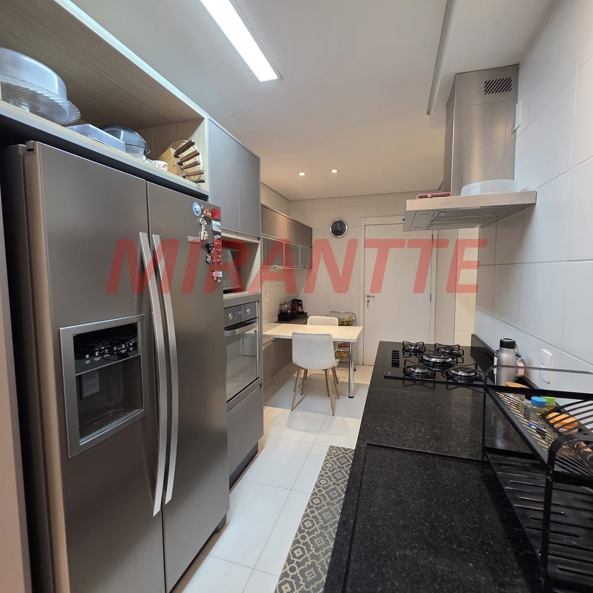 Apartamento de 134m² com 4 quartos em Vila Anastacio