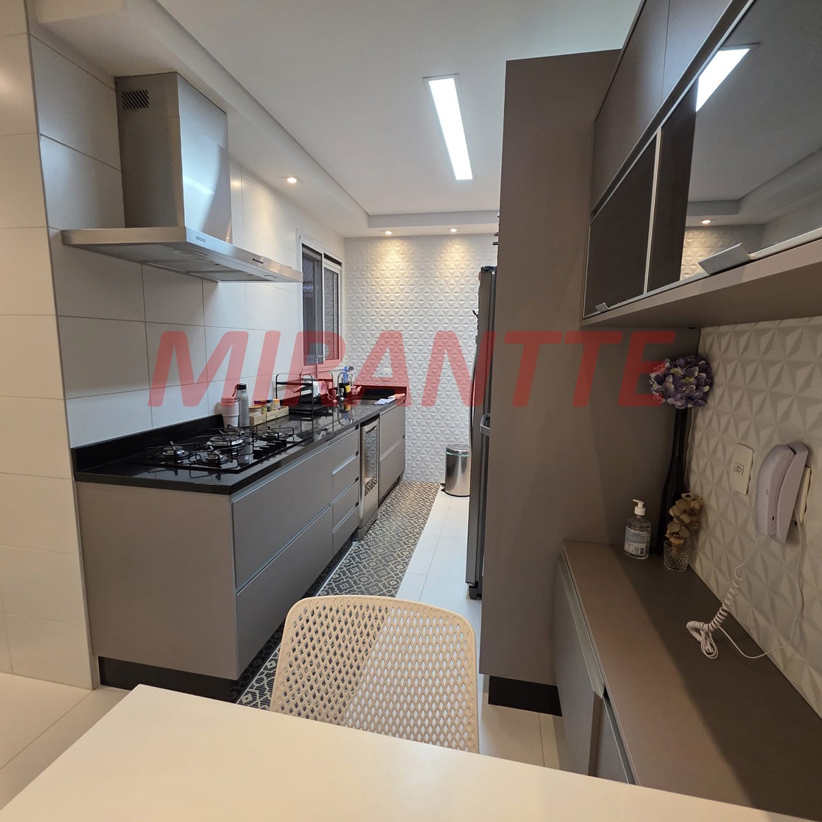 Apartamento de 134m² com 4 quartos em Vila Anastacio