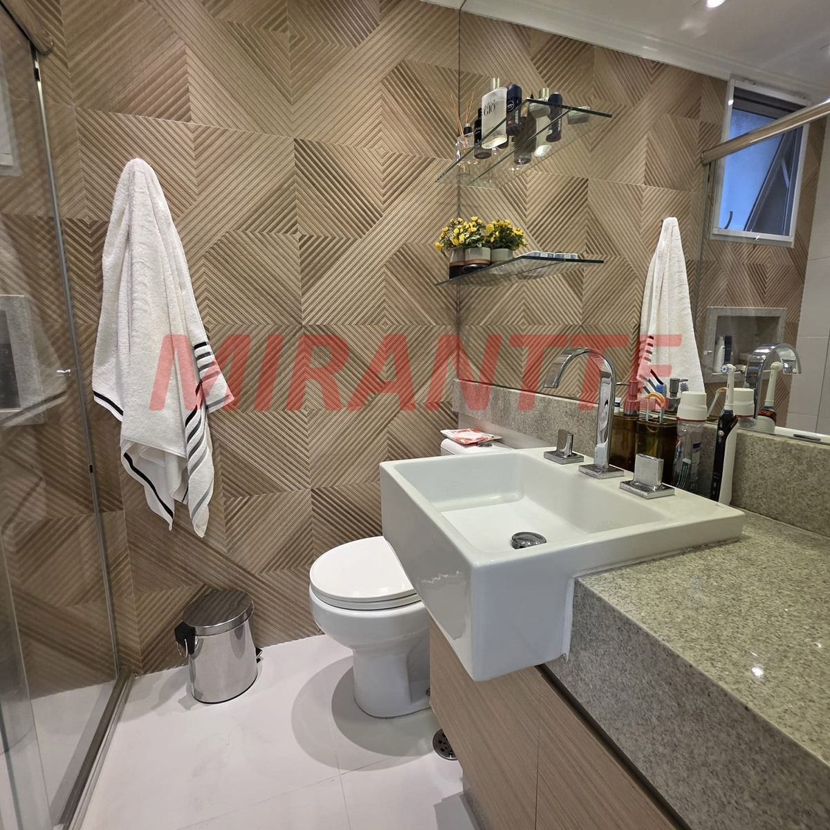 Apartamento de 134m² com 4 quartos em Vila Anastacio