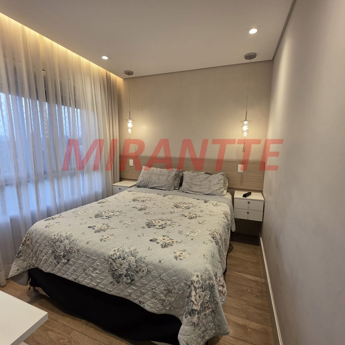 Apartamento de 134m² com 4 quartos em Vila Anastacio