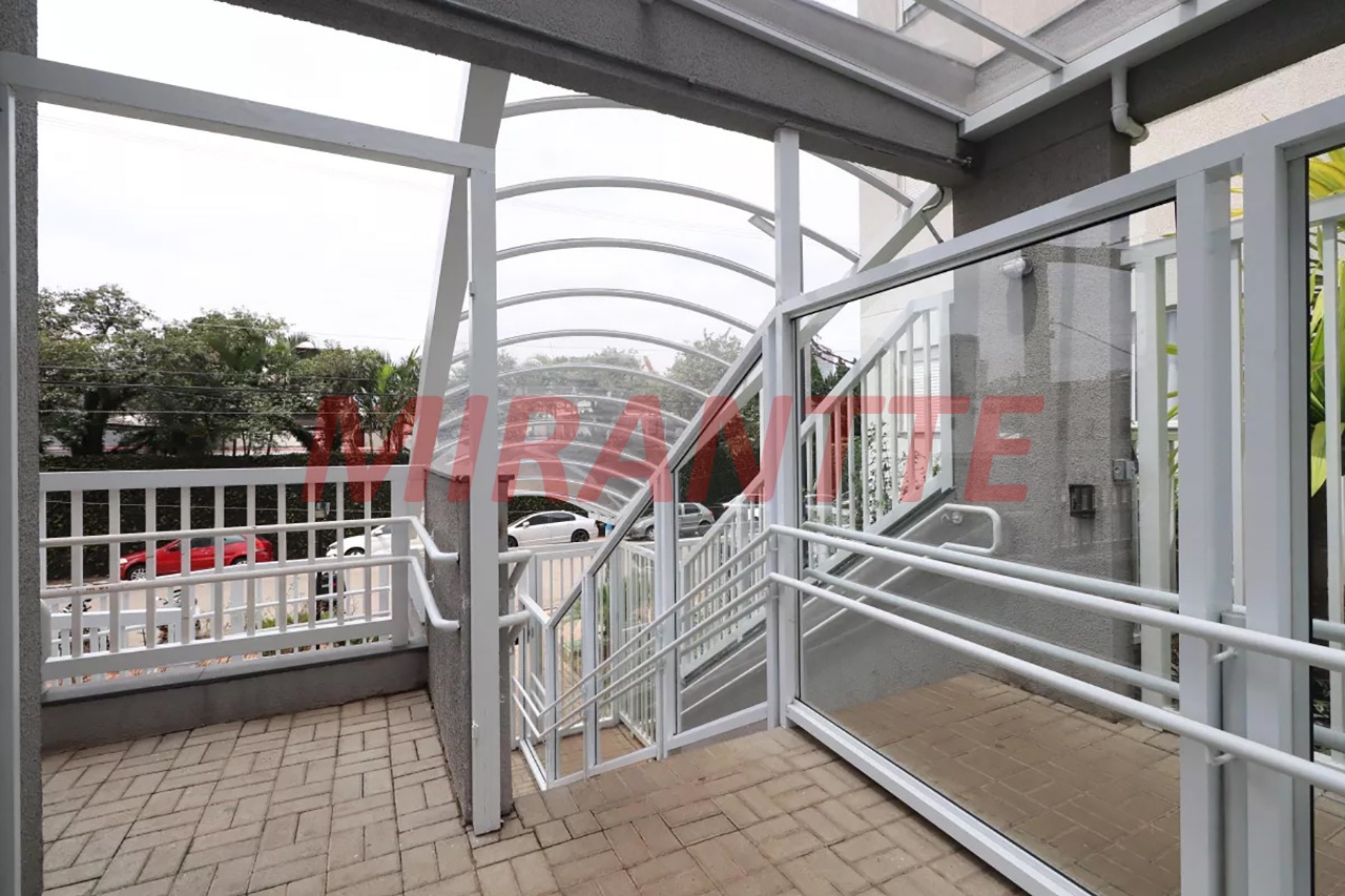 Apartamento de 45m² com 2 quartos em Guaiauna