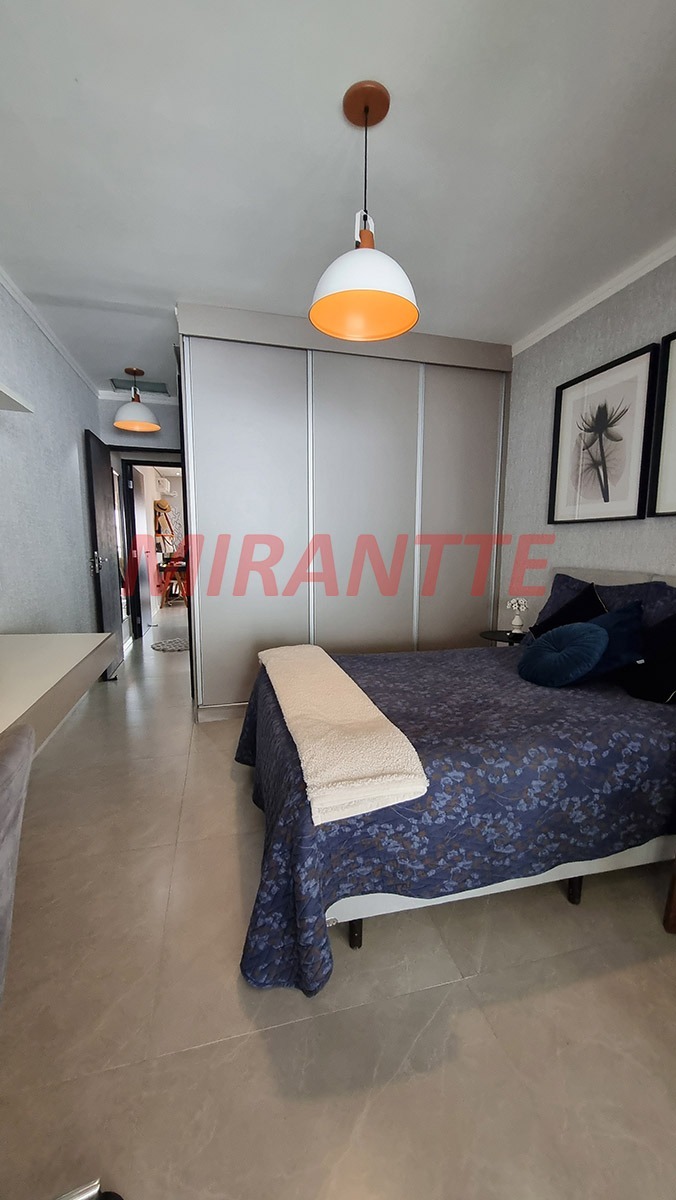 Sobrado de 93m² com 2 quartos em Horto Florestal