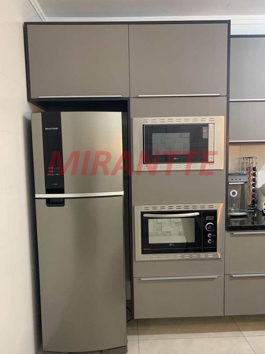 Sobrado de 93m² com 2 quartos em Horto Florestal