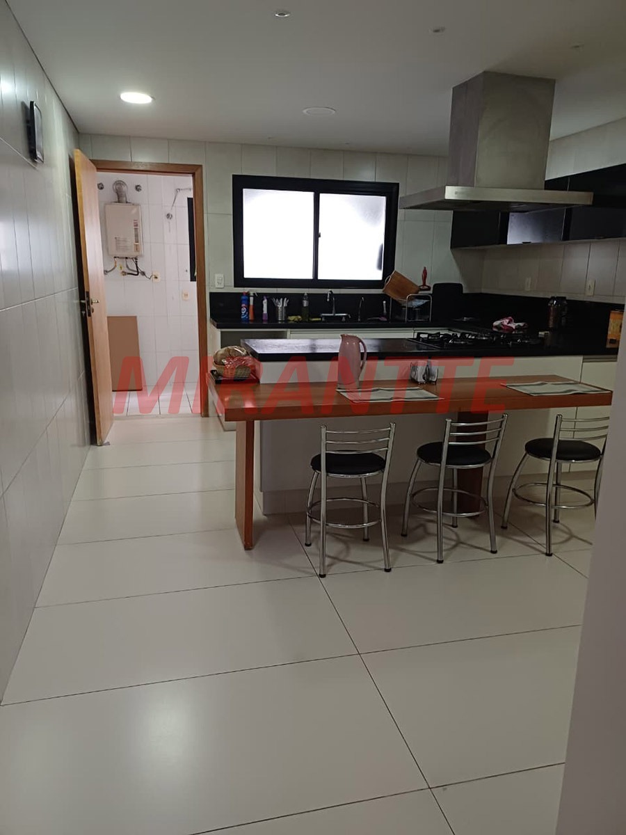 Apartamento de 130m² com 3 quartos em Freguesia do
