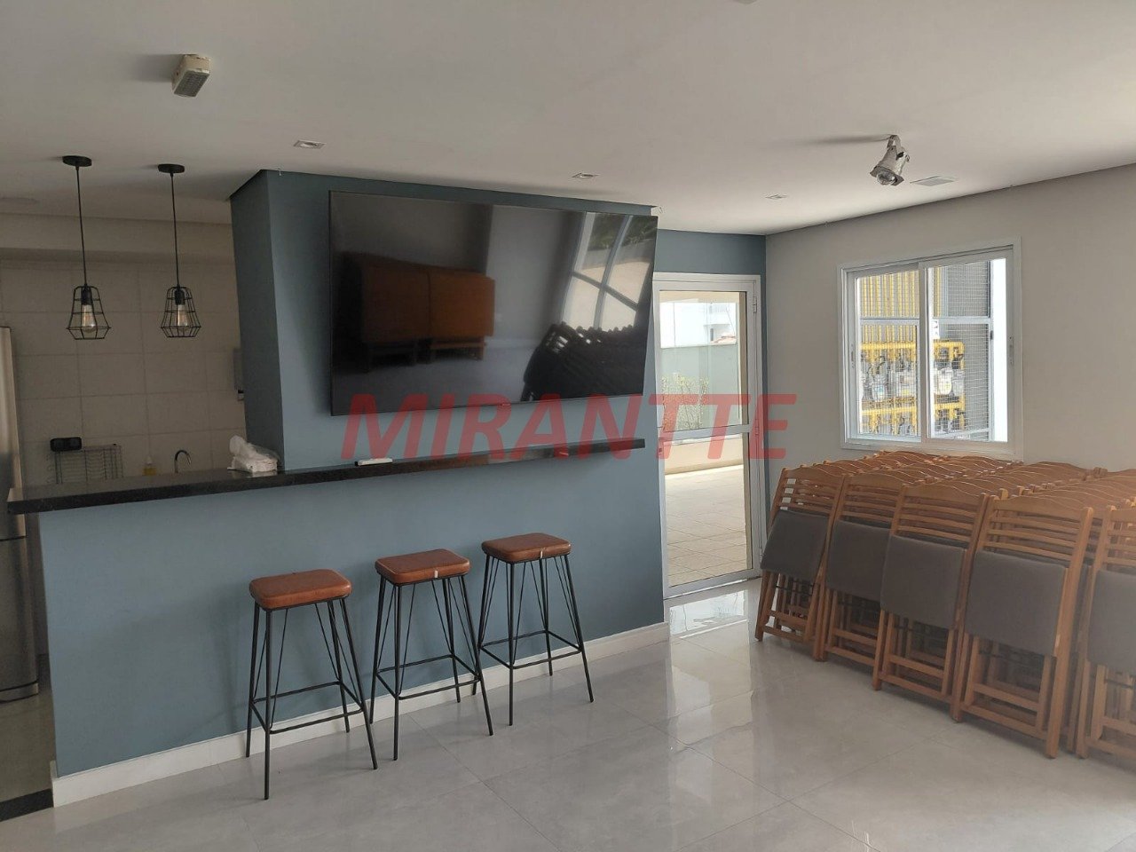 Apartamento de 48m² com 2 quartos em Vila Mazzei