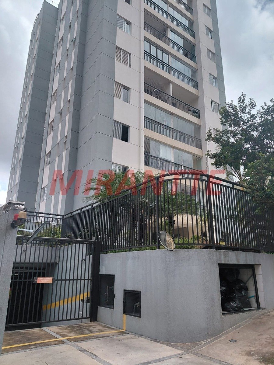 Apartamento de 48m² com 2 quartos em Vila Mazzei