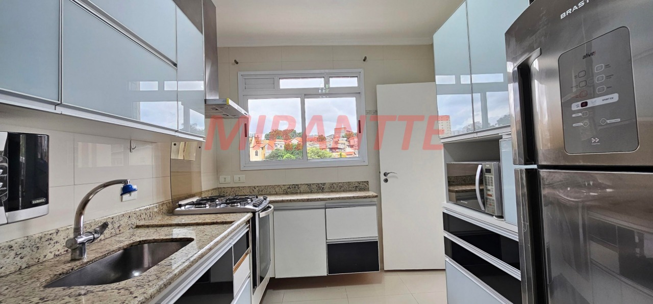 Apartamento de 160m² com 3 quartos em Santa Terezinha