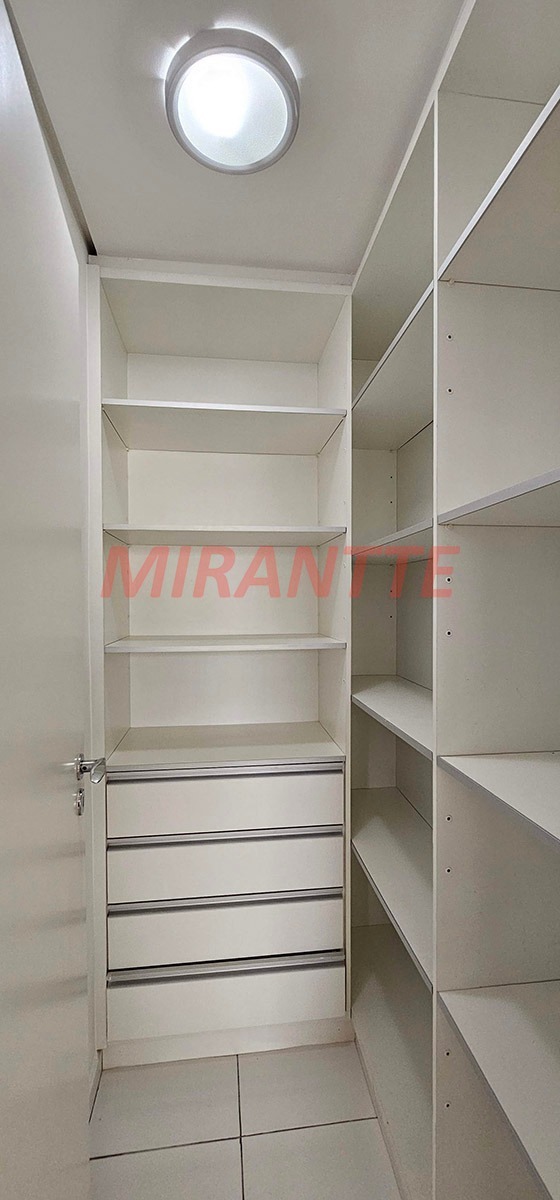 Apartamento de 160m² com 3 quartos em Santa Terezinha