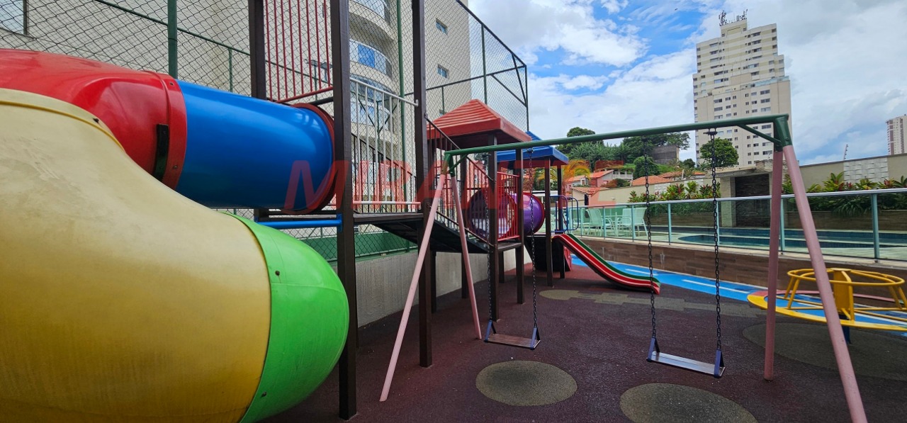 Apartamento de 160m² com 3 quartos em Santa Terezinha