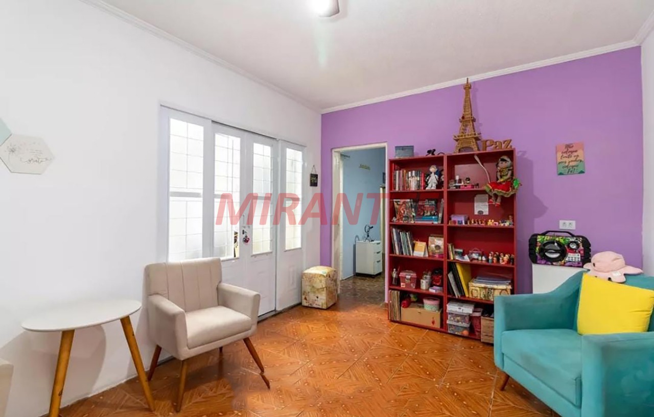 Sobrado de 183m² com 7 quartos em Vila Dionisia