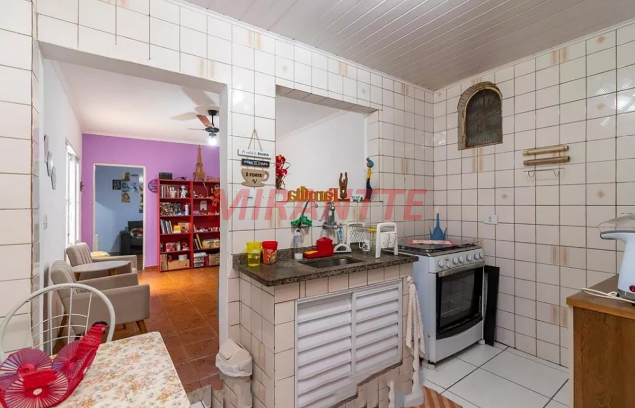 Sobrado de 183m² com 7 quartos em Vila Dionisia