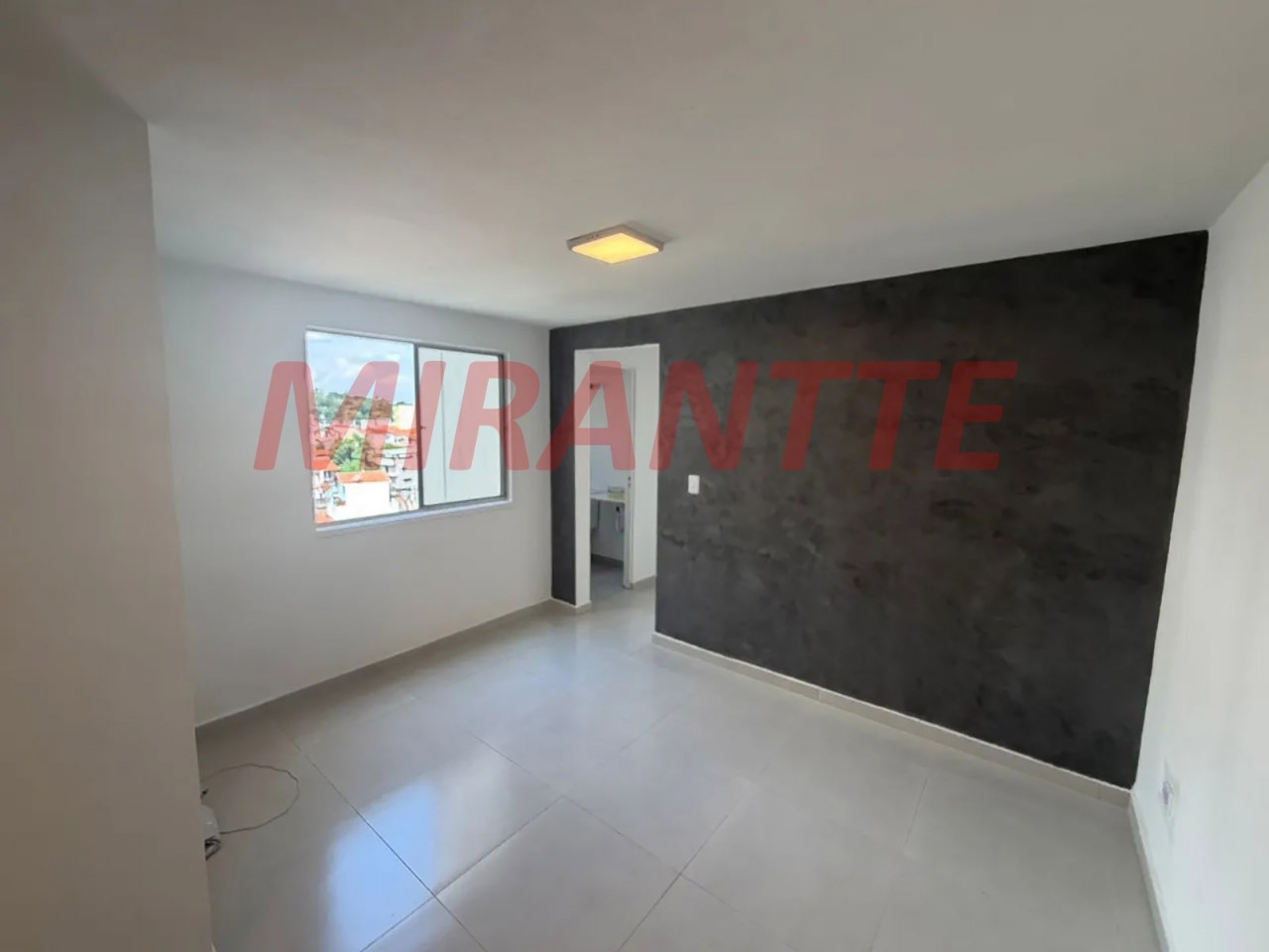 Apartamento de 49m² com 2 quartos em Vila Nova Cachoeirinha