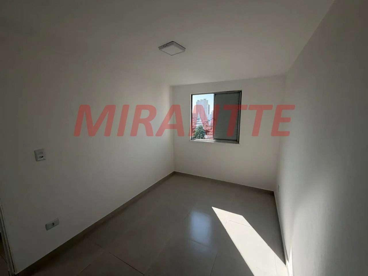 Apartamento de 49m² com 2 quartos em Vila Nova Cachoeirinha