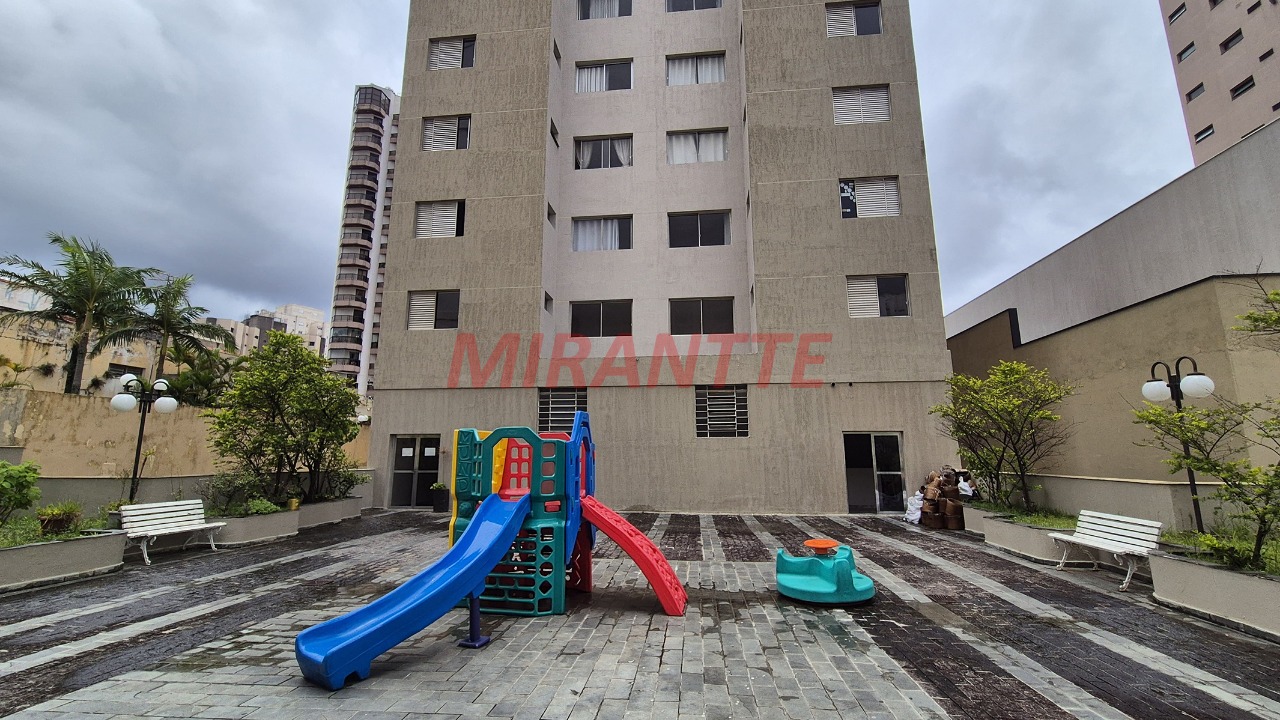 Apartamento de 70m² com 2 quartos em Santana