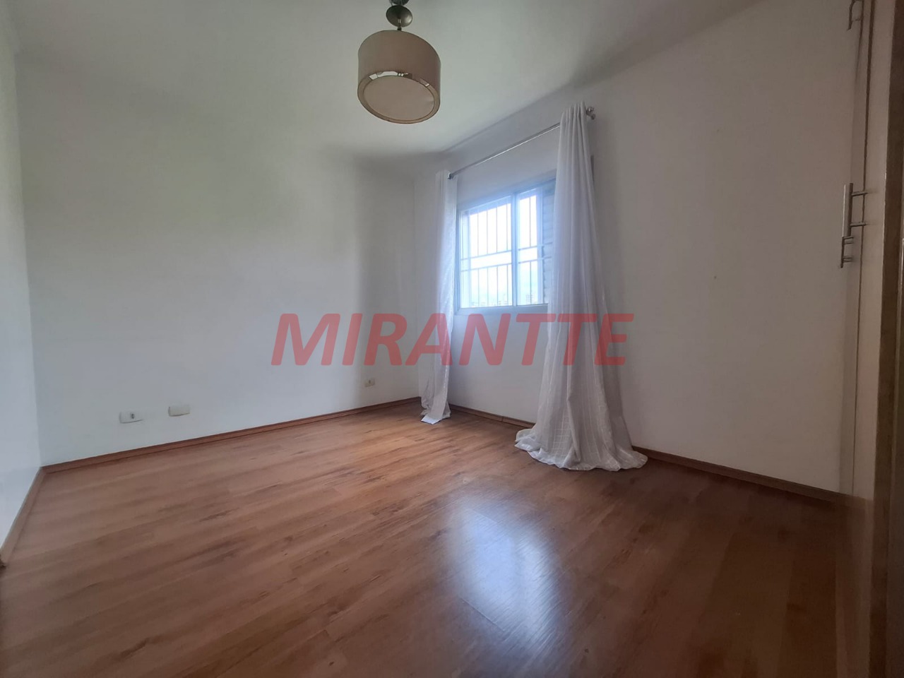 Apartamento de 96m² com 3 quartos em Santana