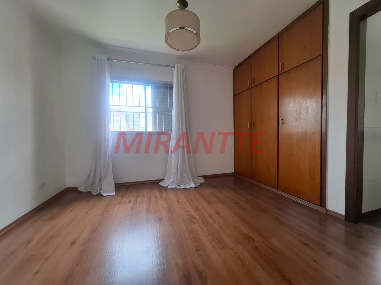 Apartamento de 96m² com 3 quartos em Santana