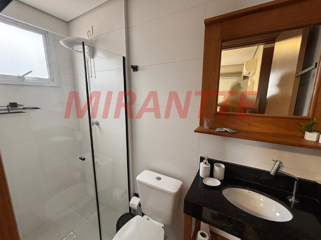 Apartamento de 65m² com 2 quartos em Solemar