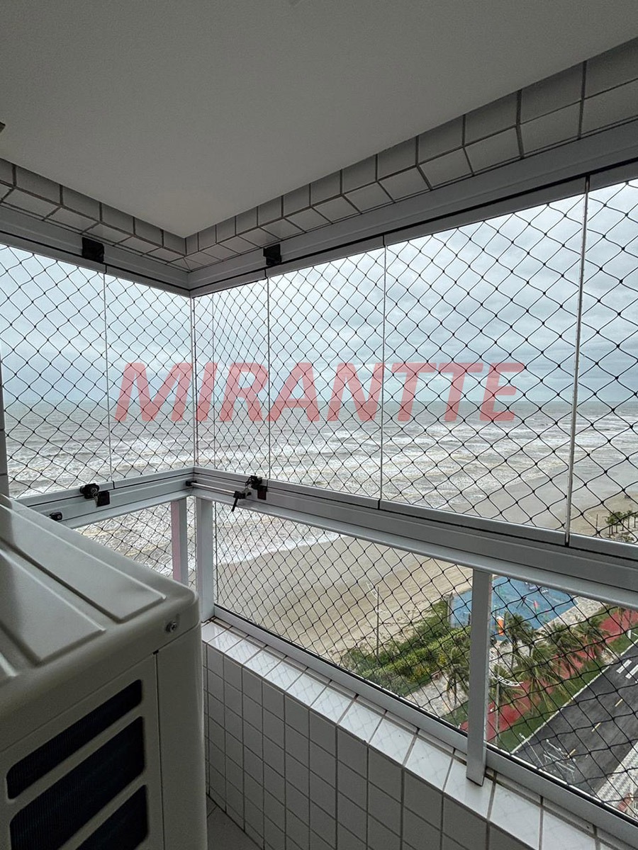 Apartamento de 65m² com 2 quartos em Solemar