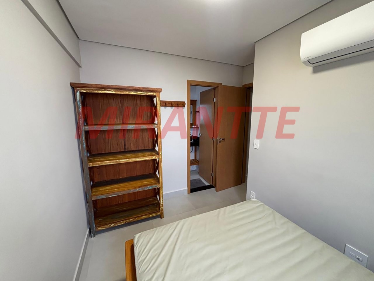 Apartamento de 65m² com 2 quartos em Solemar