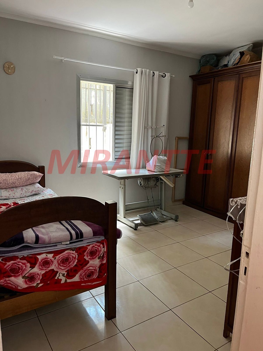 Apartamento de 65m² com 2 quartos em Água Fria
