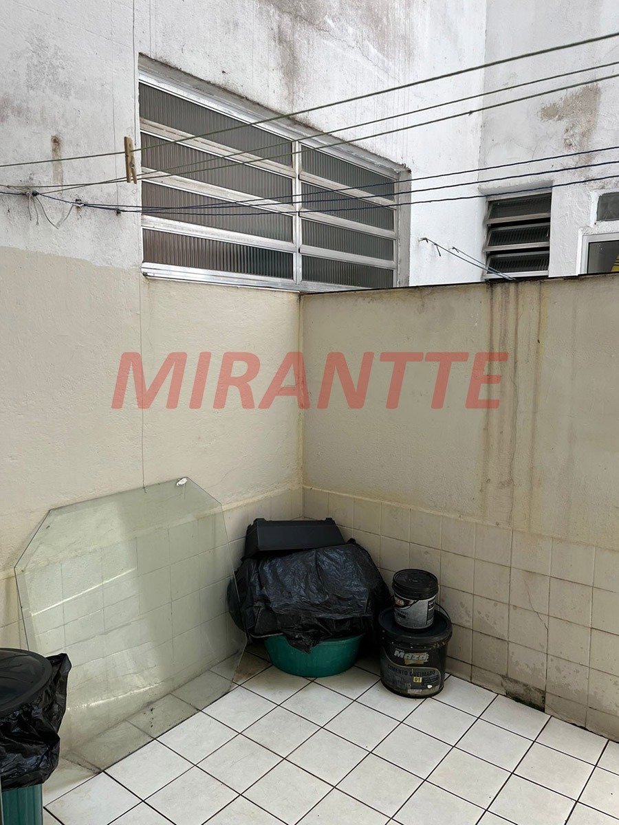 Apartamento de 65m² com 2 quartos em Água Fria