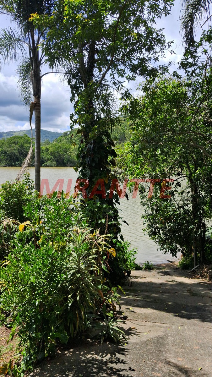 ChÁcara de 277.5m² com 5 quartos em Rio Abaixo