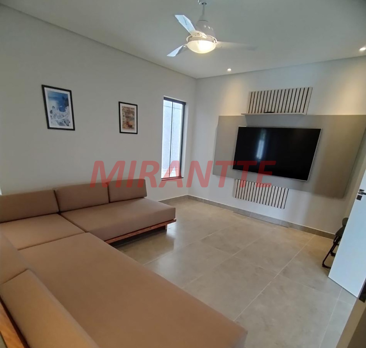 Cond. fechado de 363.47m² com 4 quartos em Caraguata