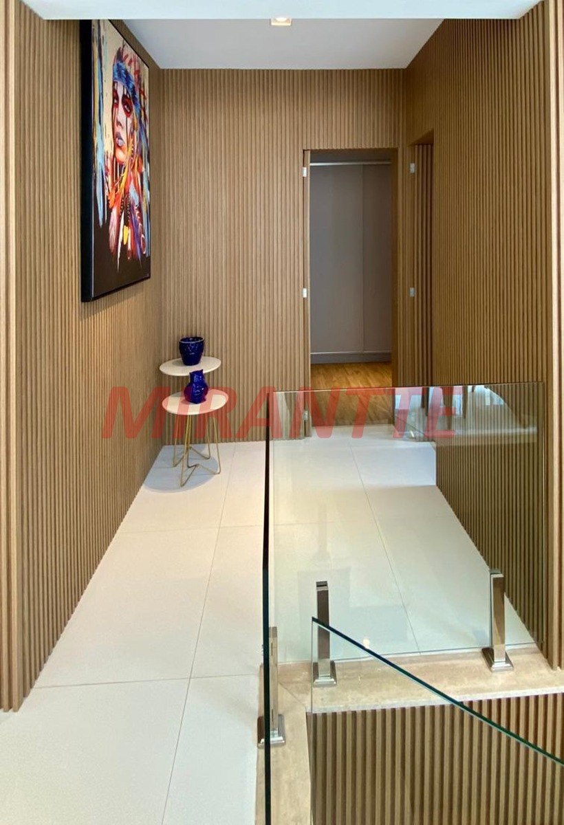 Cobertura de 246m² com 3 quartos em Santa Teresinha