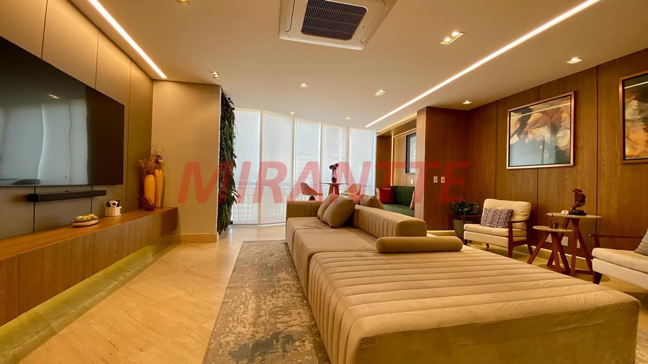Cobertura de 246m² com 3 quartos em Santa Teresinha