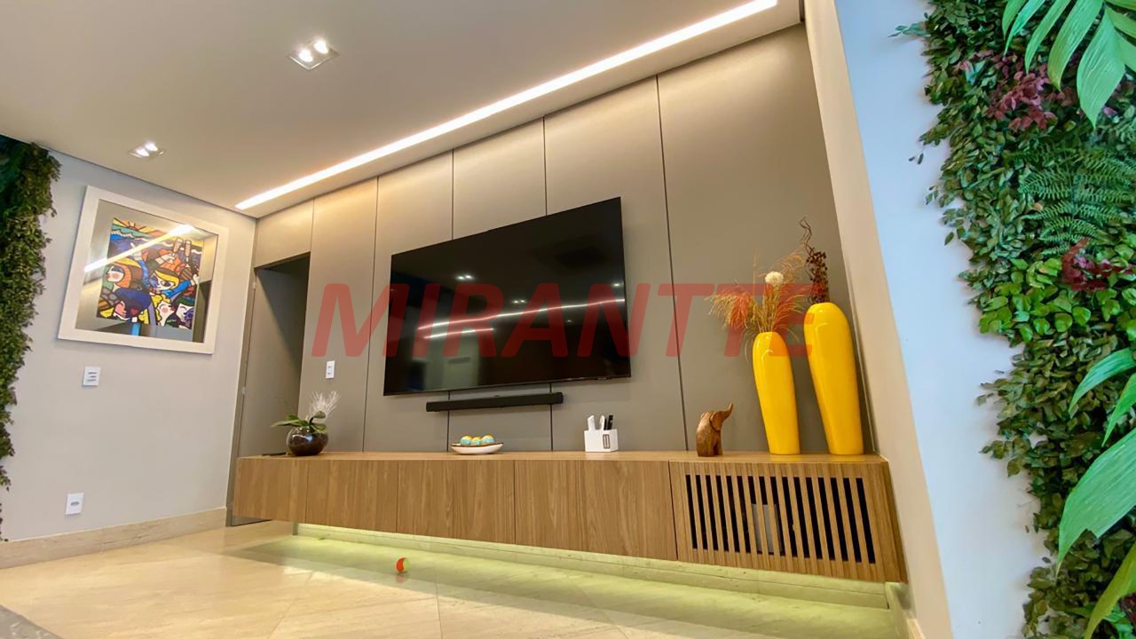 Cobertura de 246m² com 3 quartos em Santa Teresinha