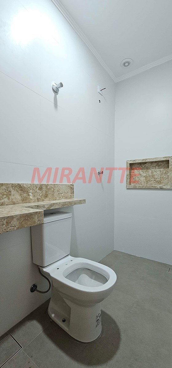 Sobrado de 118m² com 3 quartos em Parada Inglesa