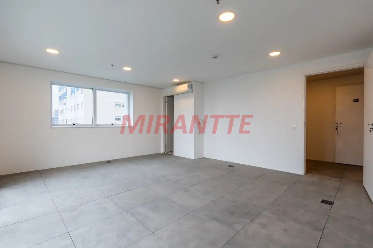 Conjunto comercial de 48m² em Bela Vista