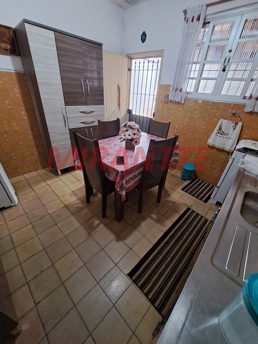 Casa terrea de 200m² com 2 quartos em Parada Inglesa