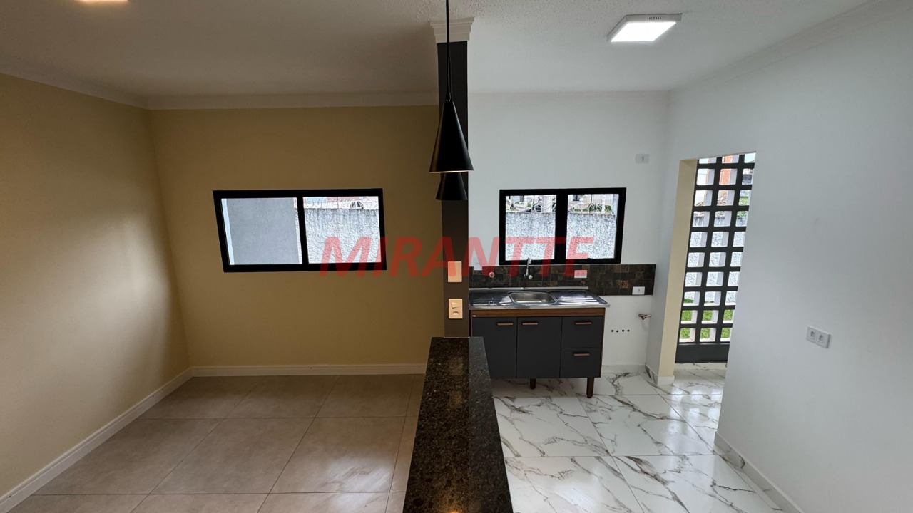 Apartamento de 49m² com 2 quartos em Vila Odim Antão
